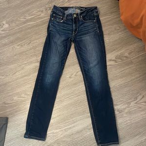 American Eagle skinny mid-waist jeans